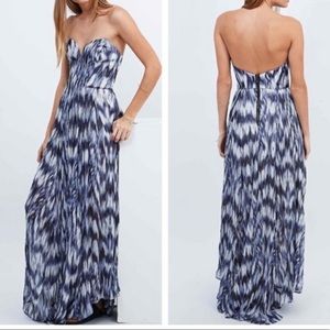 NWOT Kimchi Blue blue & white printed dress